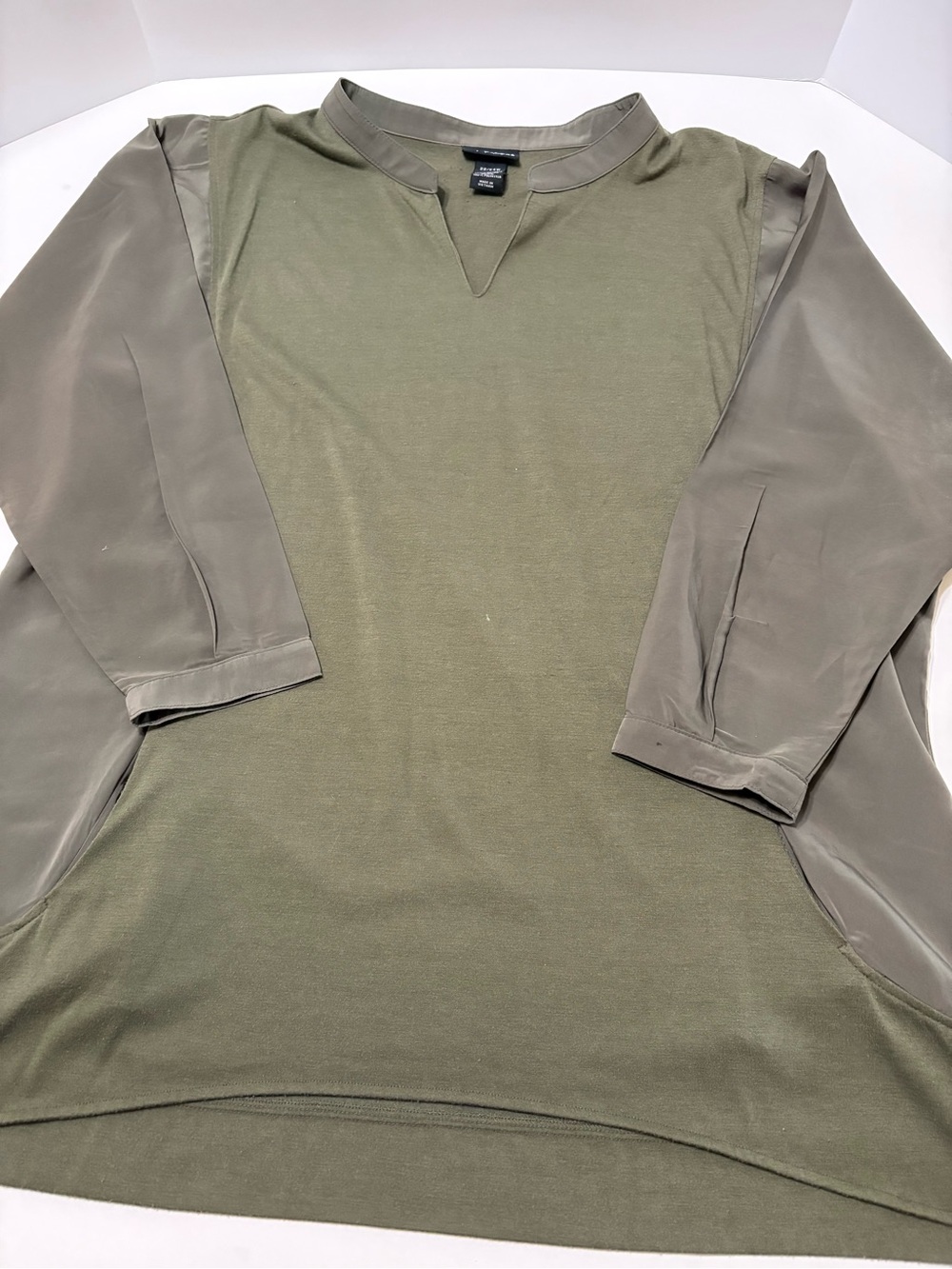 Lane Bryant size 22-24W Olive Green blouse with Raglan Sleeves